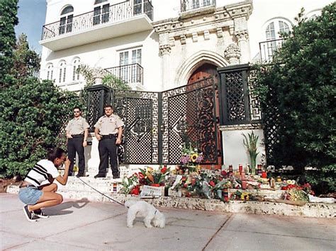 gianni versace krankheit|gianni versace murder.